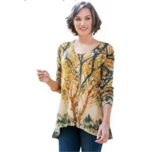 Beautiful tree/forest print tunic sweater